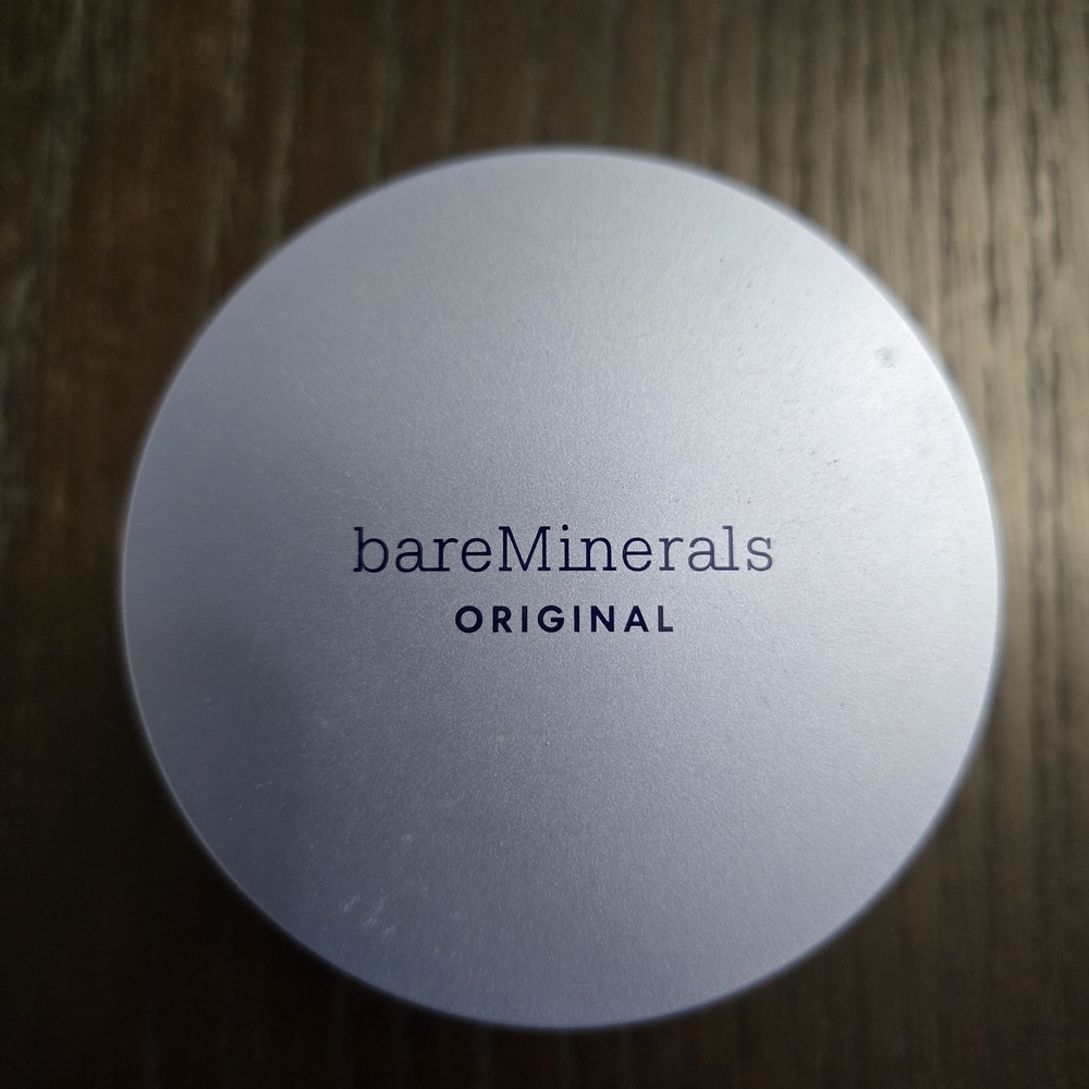bareMinerals Fair 01 Foundation with SPF 15 18G Bought Wrong Color